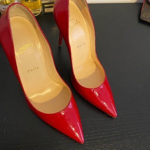 Christian Louboutin So Kate